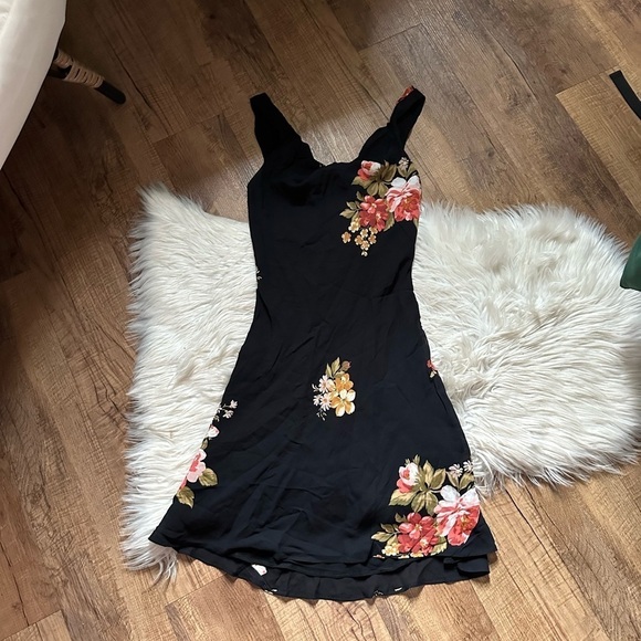 REFORMATION Emmeline Black Floral Mini Dress - Picture 2 of 5